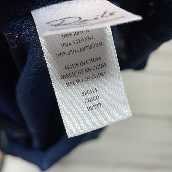 Rails Top Shirt Blouse Button Up Butterfly Print Small - Picture 12 of 12